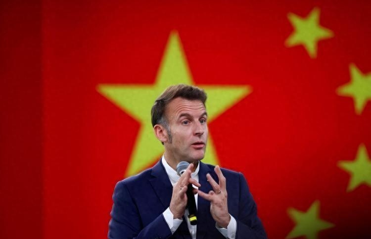 数千公里的外交迷局:马克龙“变色龙”式博弈全解析 新闻