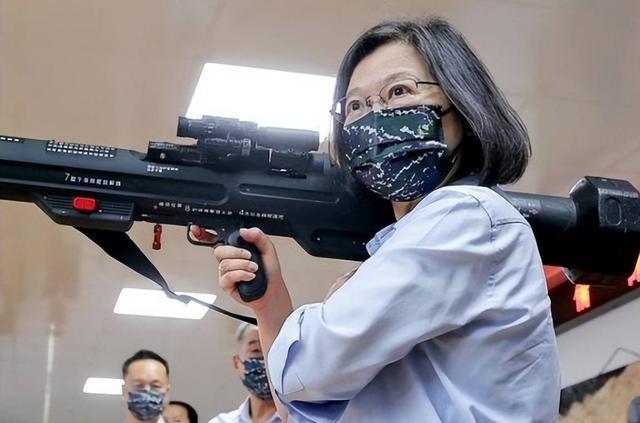  当战将们集体沉默：一线视角下的赖清德提名危机 新闻