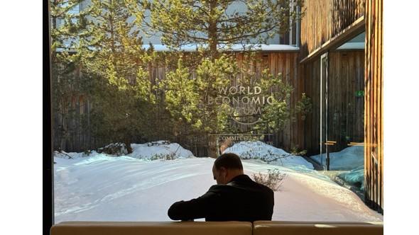  制裁风暴下的外交裂痕：美哥关系恶化的深层逻辑 新闻