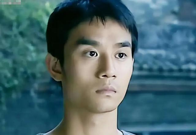  从月薪800到片酬千万：王凯逆袭背后的职业方法论 娱乐新闻