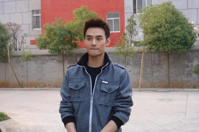  从月薪800到片酬千万：王凯逆袭背后的职业方法论 娱乐新闻